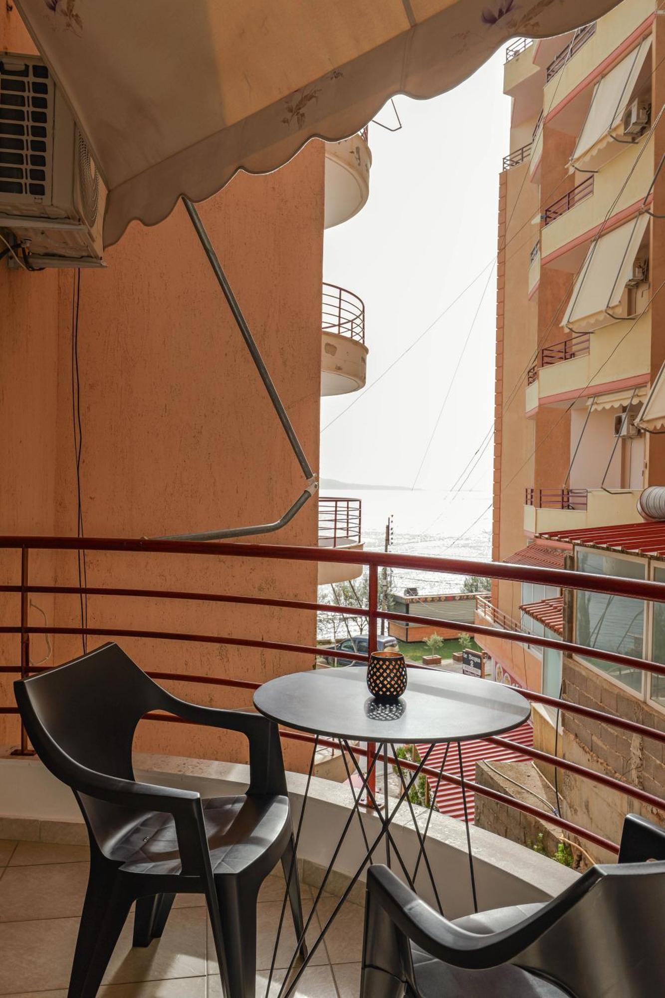 Sunny Apts Sarandë Exterior foto