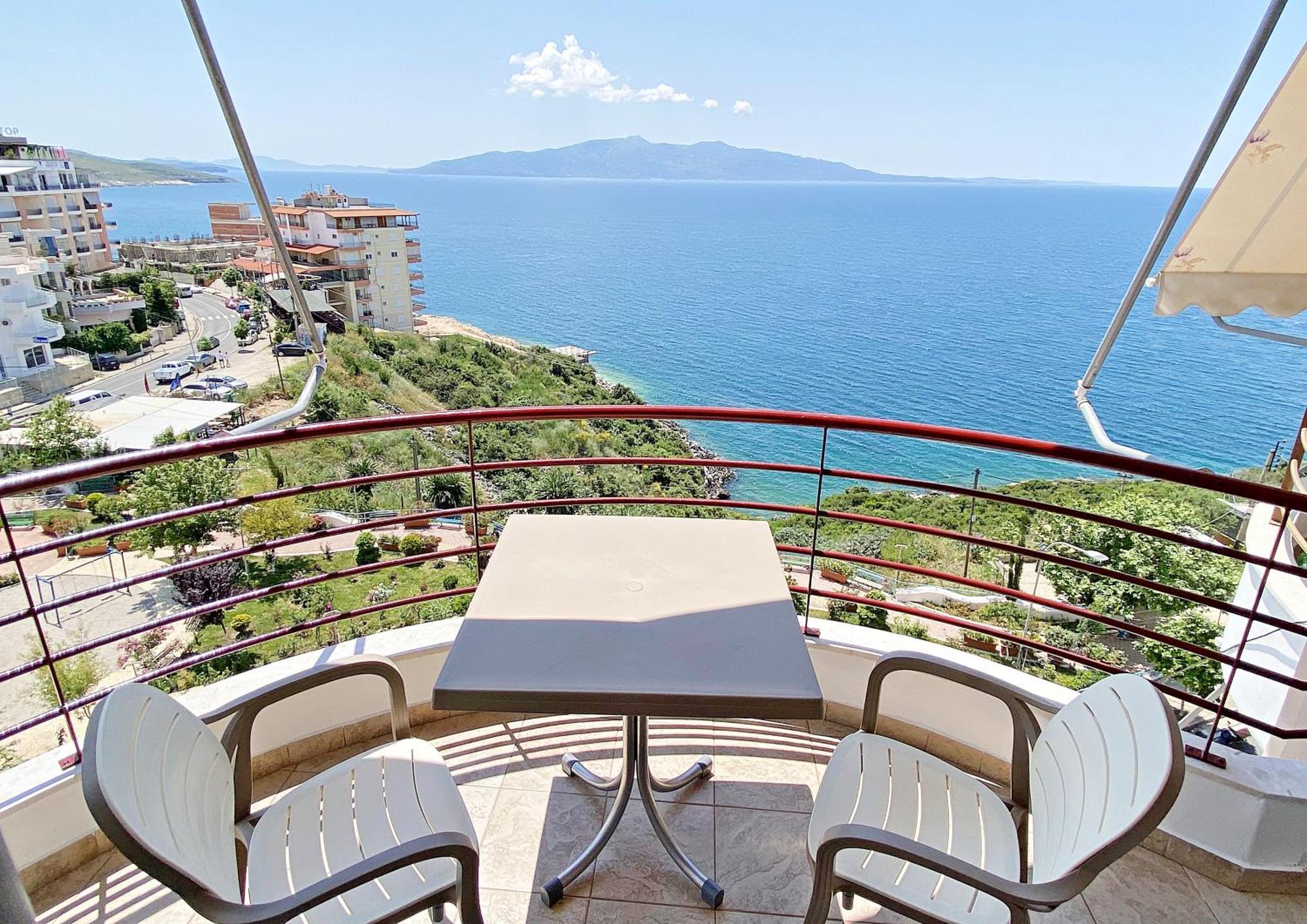 Sunny Apts Sarandë Exterior foto